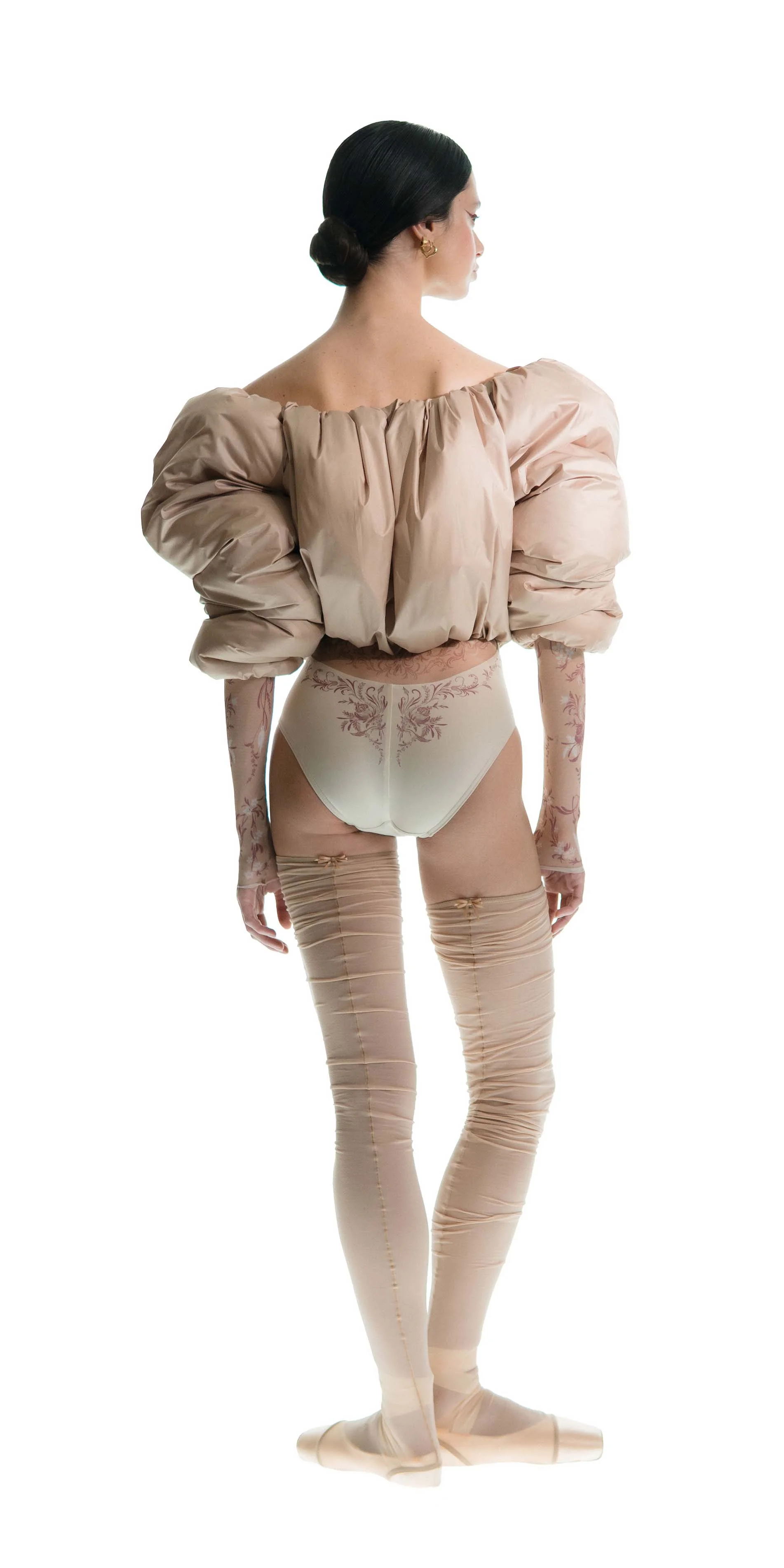 Cropped boatneck puffer jacket in light beige back view