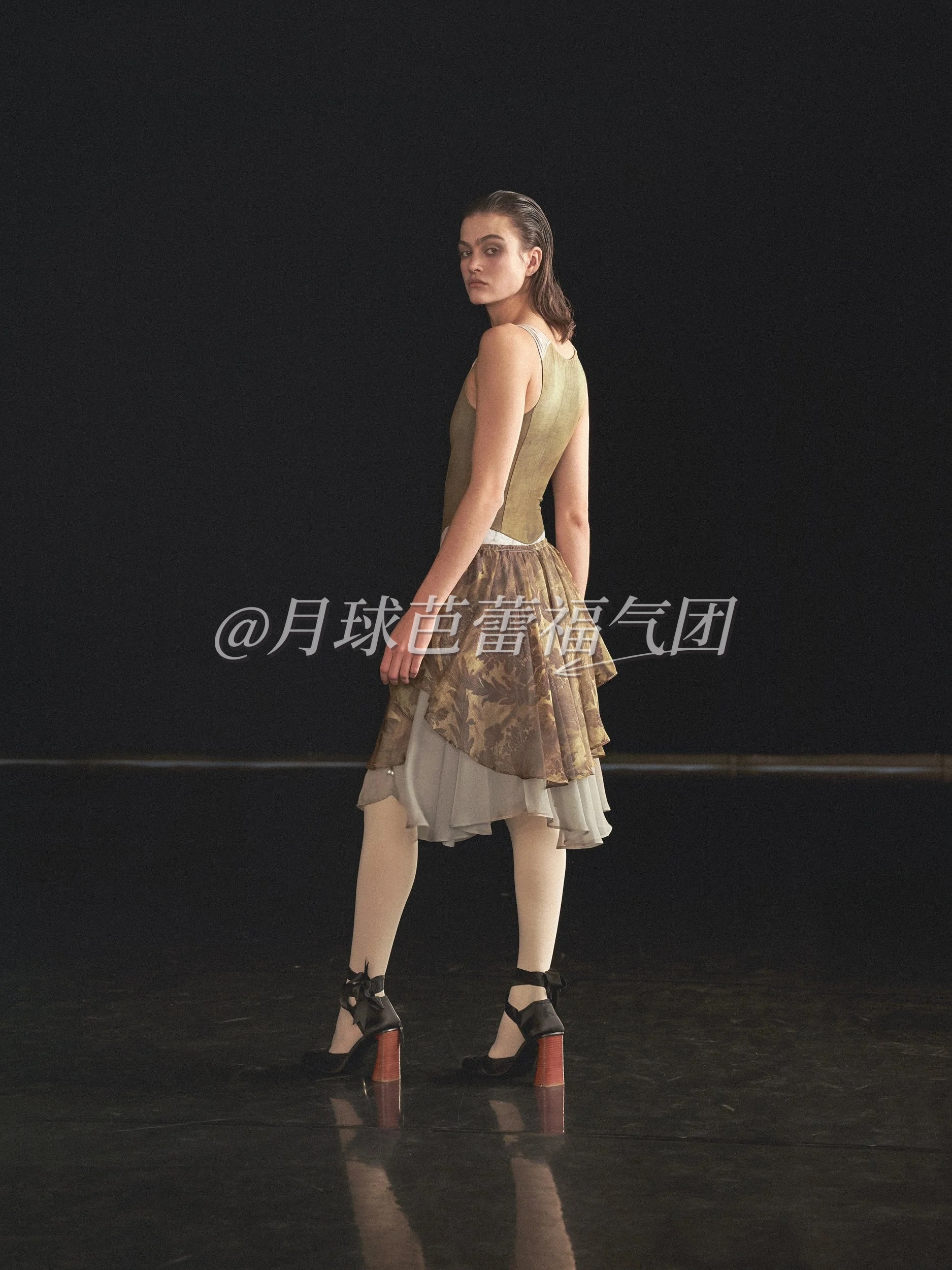 Long Pannier Skirt · Venice Green 商品图片 2