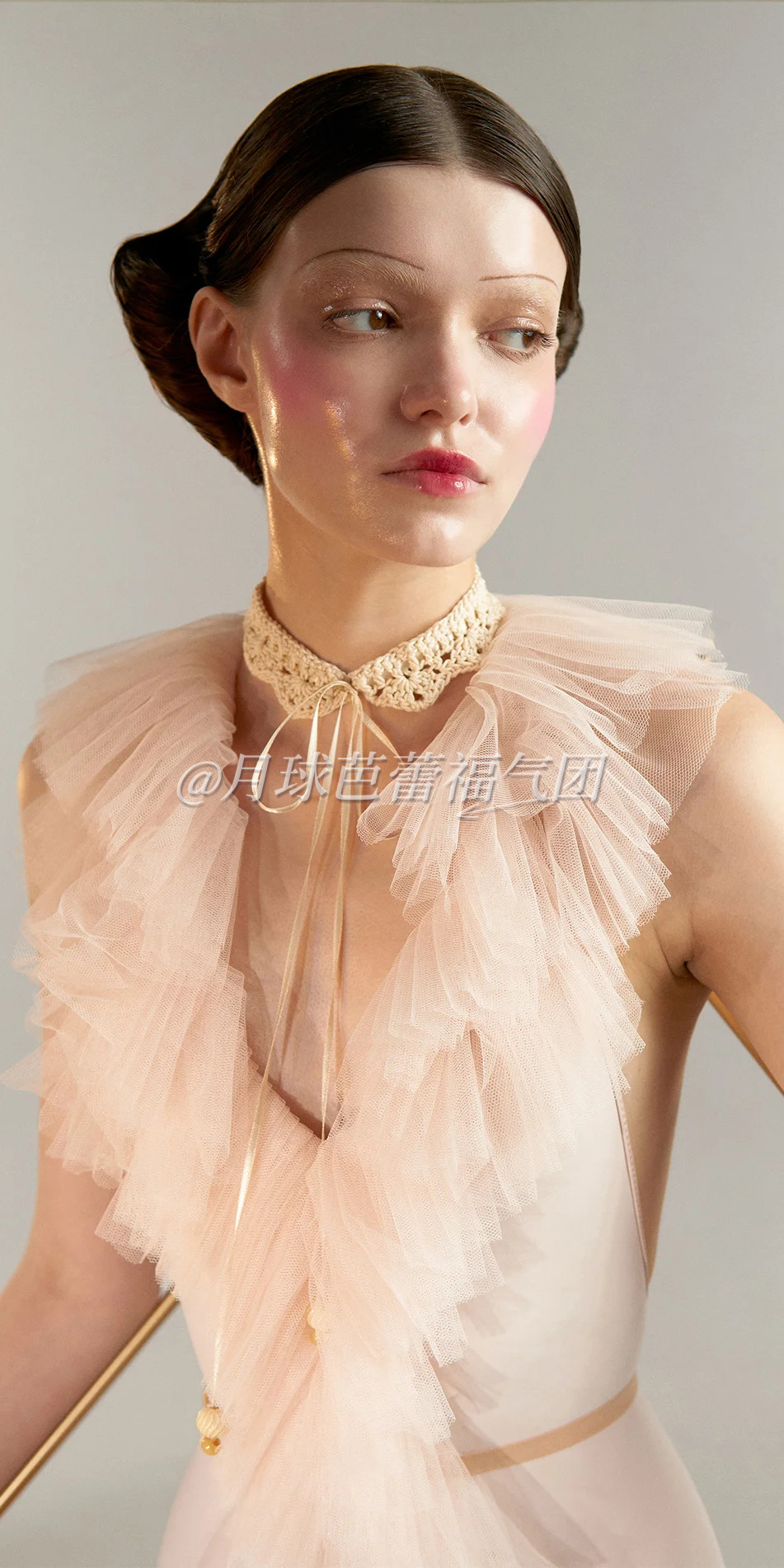 07_Tulle-halter-top-leotard-in-pearl-pink-portrait.webp